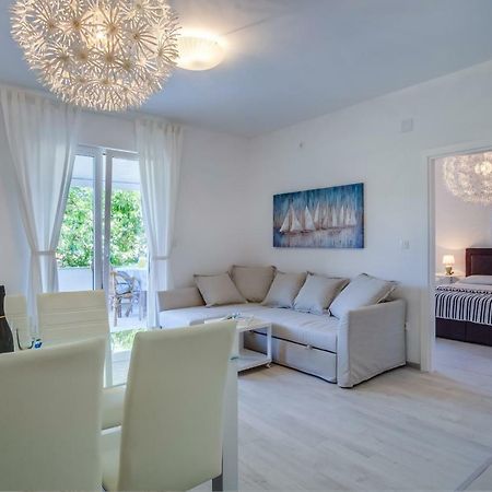 Cuore Di Milka Apartments ヴェリ・ロシニュ エクステリア 写真