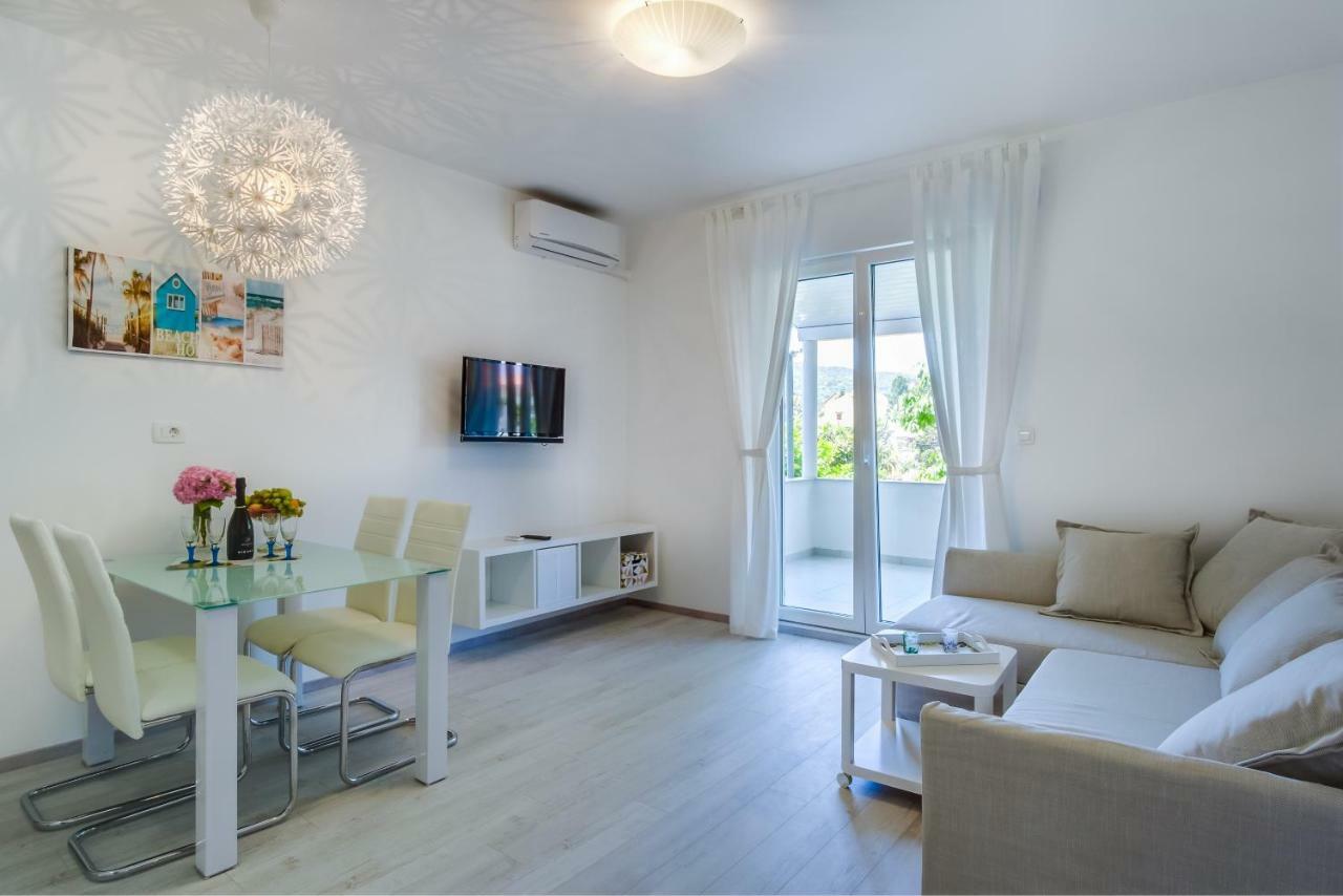Cuore Di Milka Apartments ヴェリ・ロシニュ エクステリア 写真